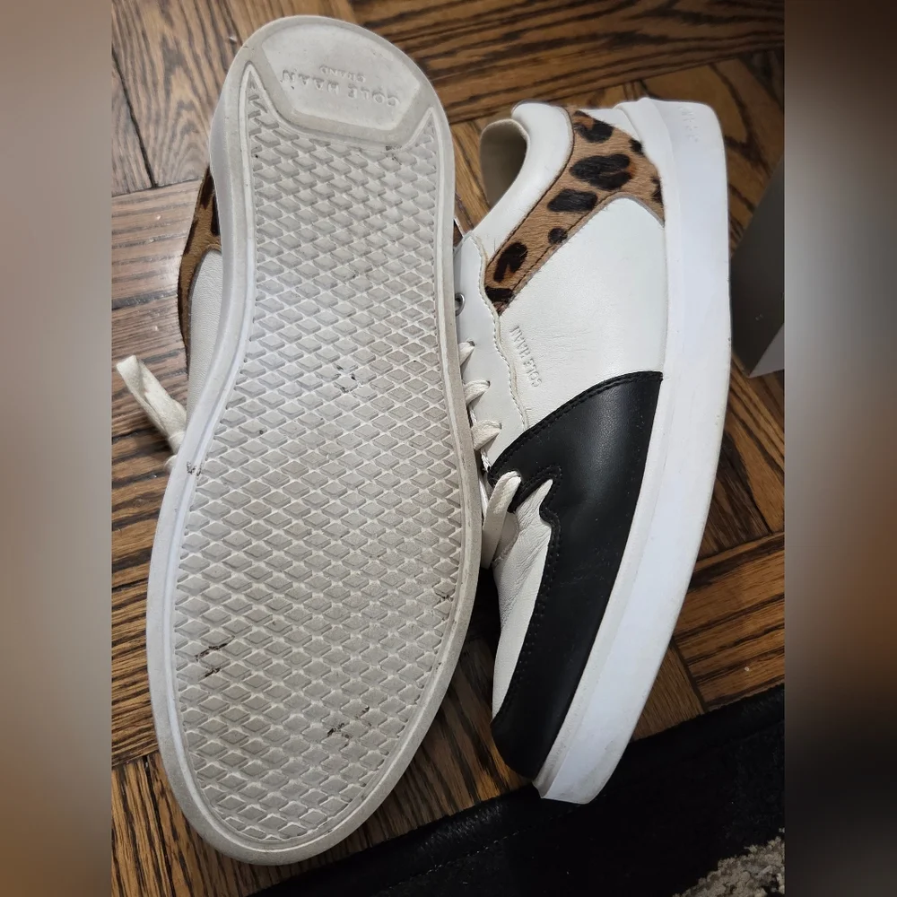 Cole Haan Women's White & Black Leather Leopard-Accent Sneaker Grand Crosscourt - Picture 14 of 16